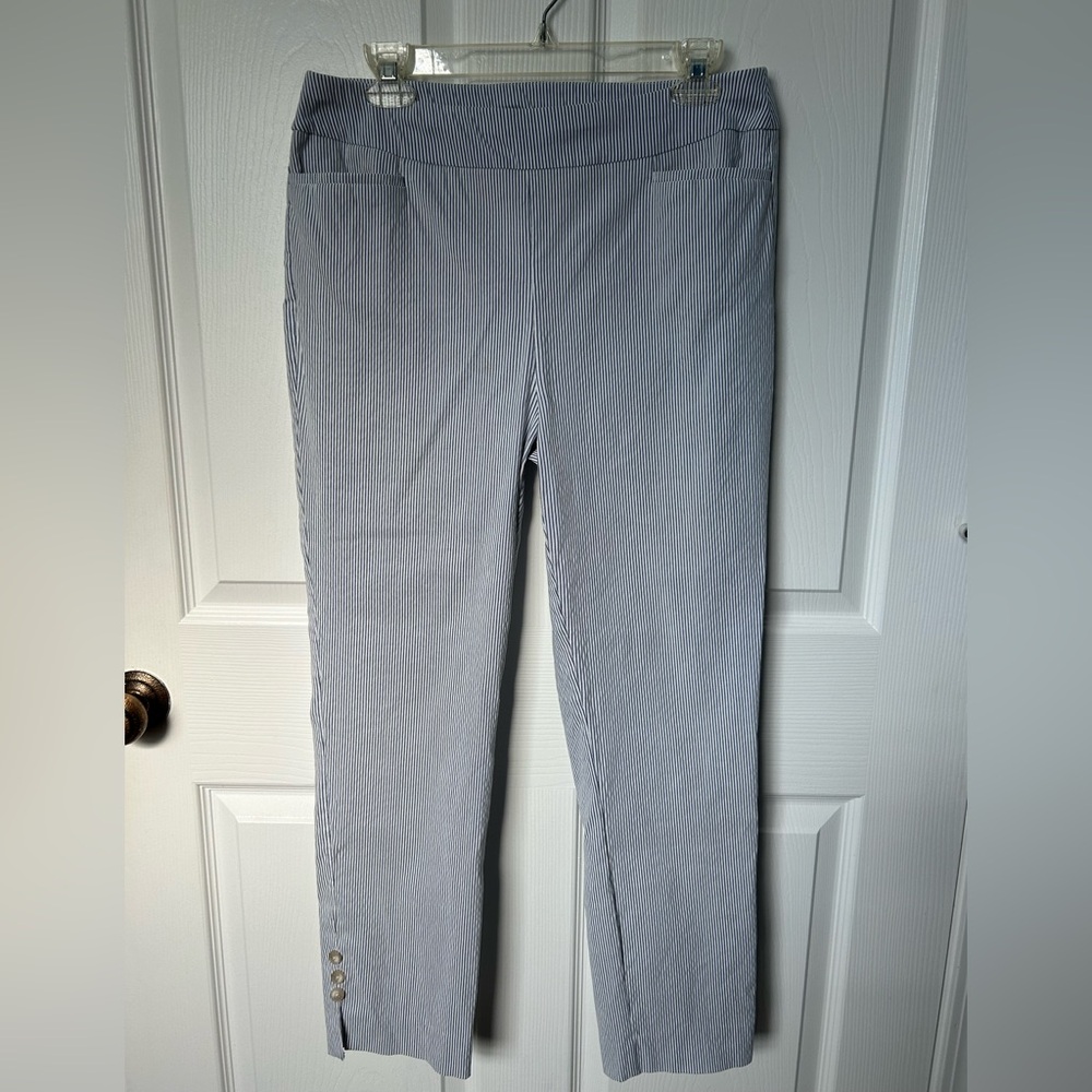 Chicos Pull On White & Blue Pinstripe Pants Size 8R